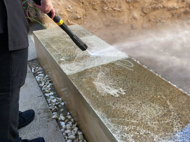Best Concrete Pressure Washing  in Pontoon Beach, IL